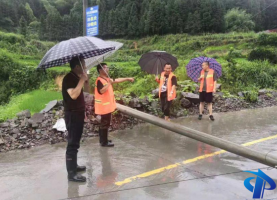 中方县交通公路系统奋力抗洪救灾
