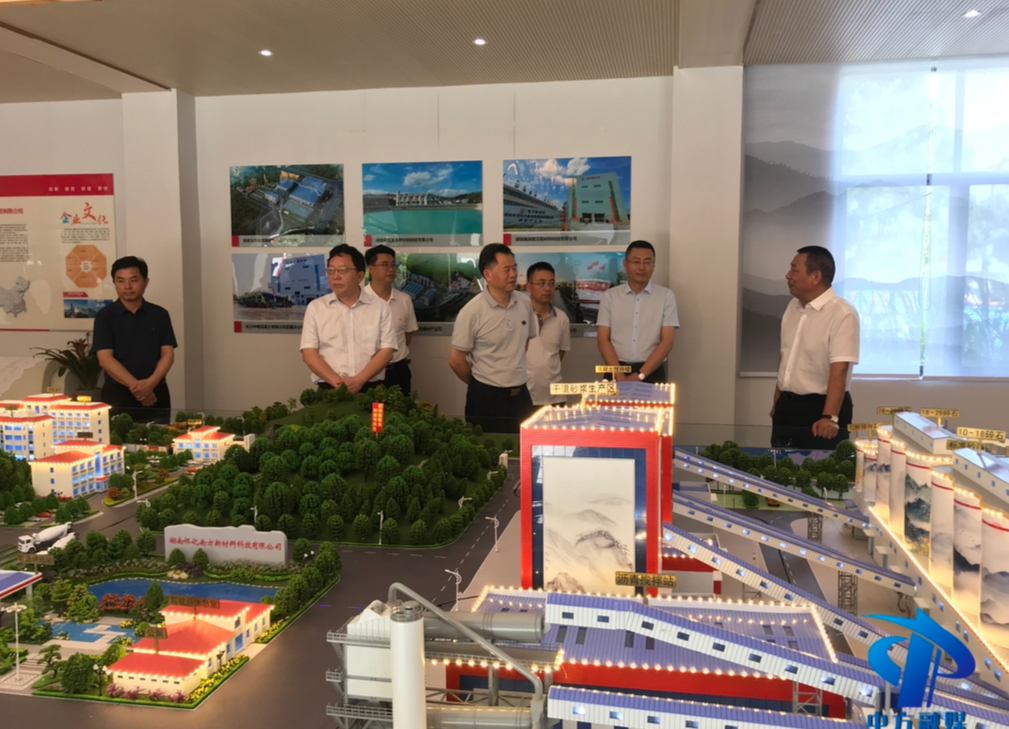 石希欣在中方县指导县乡人大换届选举工作时指出 坚持党的领导充分发扬民主 在法治轨道上圆满完成换届选举