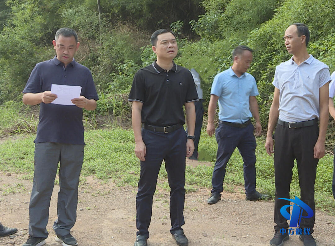 胡杰到中方镇调研灾后恢复工作
