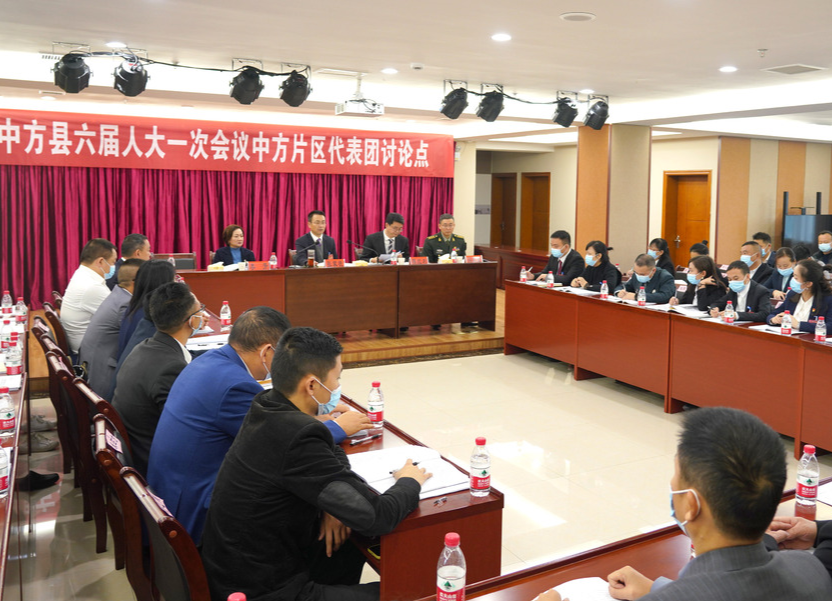 两会报道|张家铣参加县六届人大一次会议中方片区代表团讨论