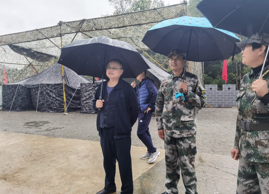 吉荣华到中方调研国防教育基地和人防疏散地域建设工作