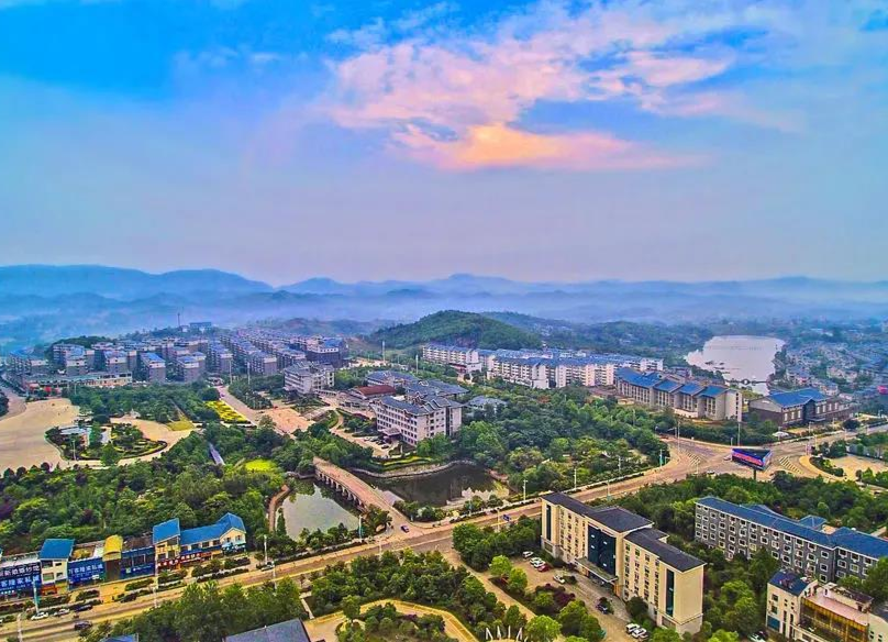 迎接党代会 谱写新篇章|县城管执法局：守卫好蓝天碧水净土 尽显锦绣潇湘风采