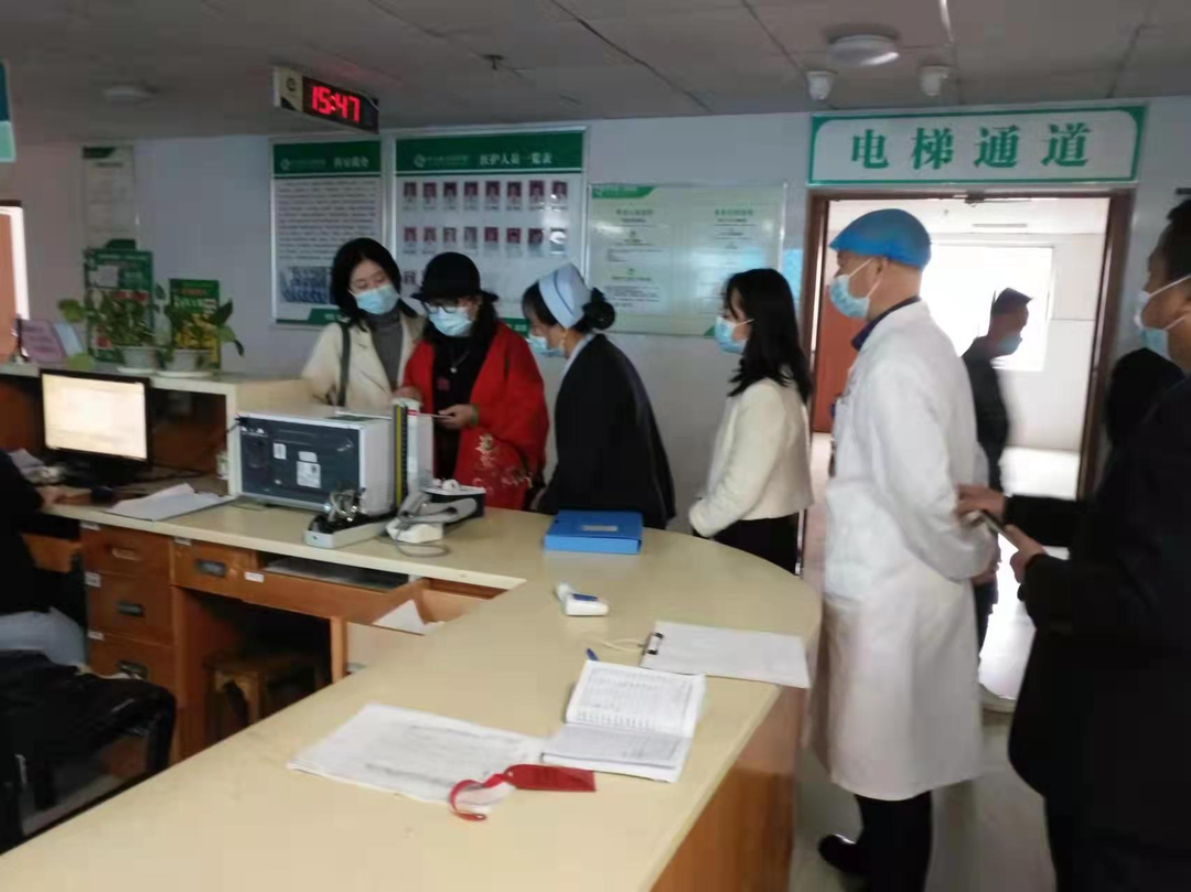 怀化市卫健委对中方县健康教育、控烟工作进行督导检查