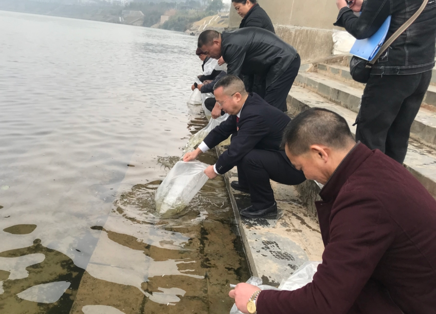 中方：检察院公益诉讼助推增殖放流