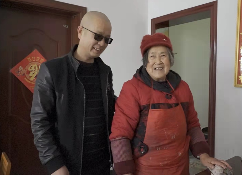 新春走基层|谢建平：外出务工奔波苦 千里归途解乡愁