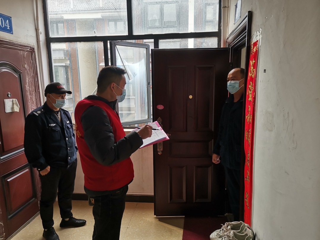 中方人大：听党指挥 冲锋在前 全力以赴阻击疫情