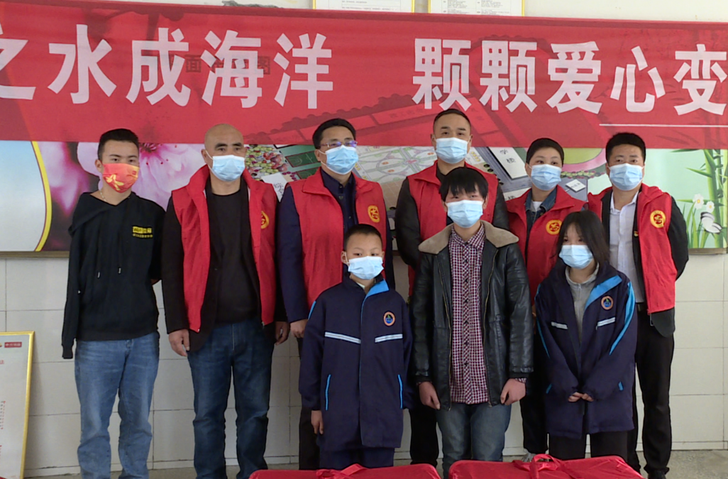 县政协：开展“困境家庭帮扶”活动 拨开阴霾 让阳光照进心田