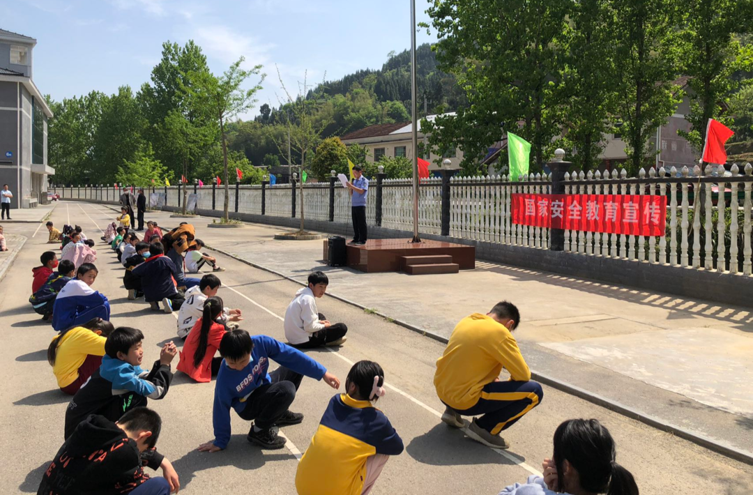 安全生产大排查大管控大整治｜接龙镇组织安全教育进校园活动