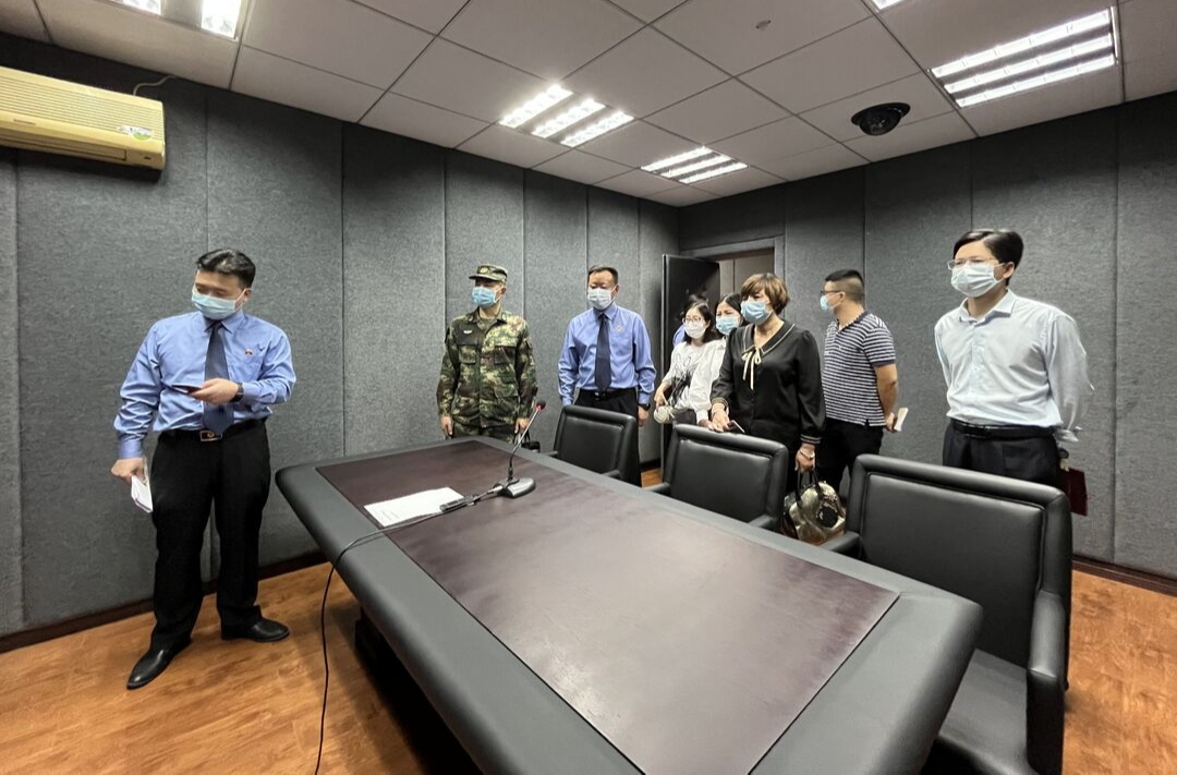 怀化市检察院与中方县检察院联合开展“携手落实‘两法’ 共护祖国未来”检察开放日活动