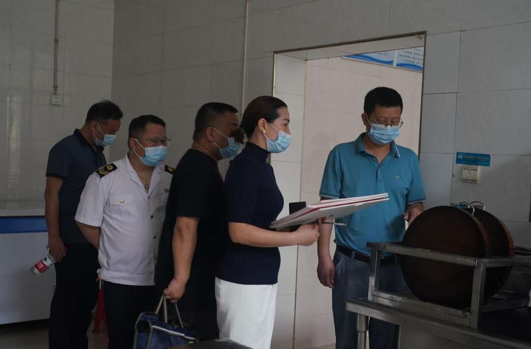 中方：多部门联动守护考生“舌尖上的安全”