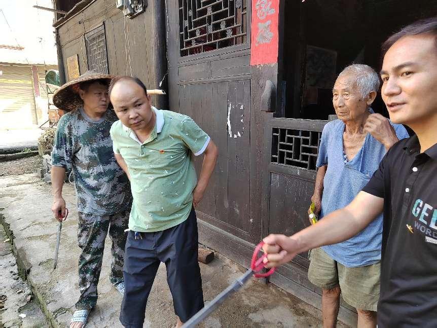 中方县铜鼎镇：人居环境再提升 共建美丽乡村