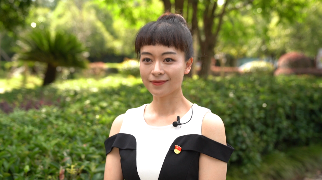 喜迎二十大·向党表红心丨县财政局党员干部杨柳履职为民谱新篇