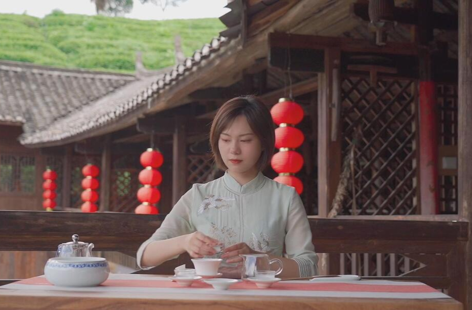 怀化中方：主播带你学习茶道