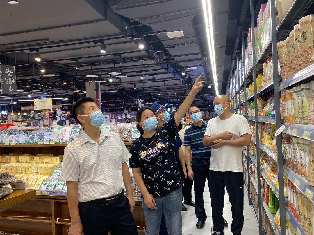 县领导督导安全生产等工作