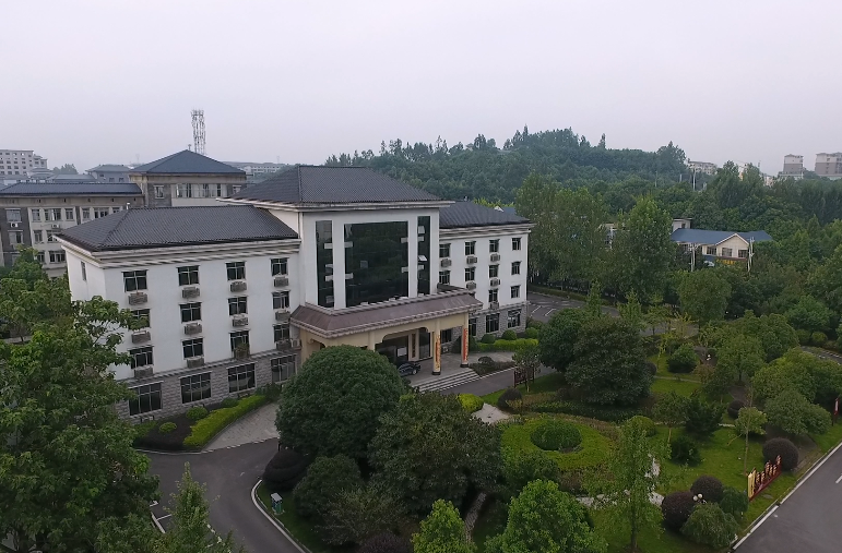 学习宣传贯彻党的二十大精神|中方县财政局：落实积极的财政政策 服务经济社会高质量发展