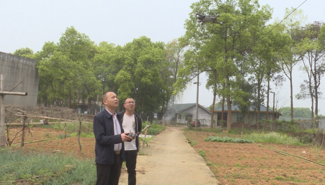 中方镇：无人机巡查为禁种铲毒行动“插上翅膀”