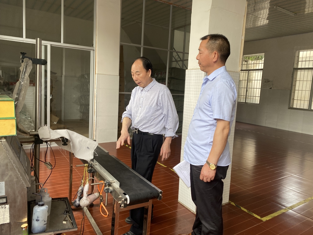 优化营商环境 促进鹤中一体|中方县林业局：开展优化营商环境走访 帮助涉林企业解难纾困