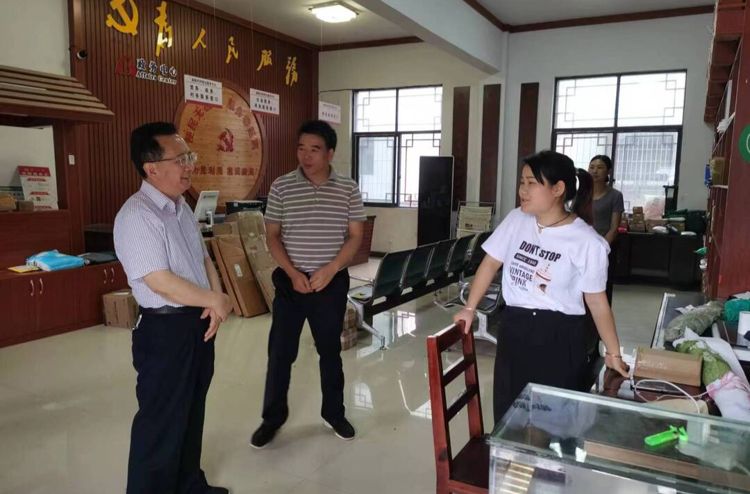 姜耀文来中方县调研农民工返乡就业创业 和“一老一小”关爱服务工作