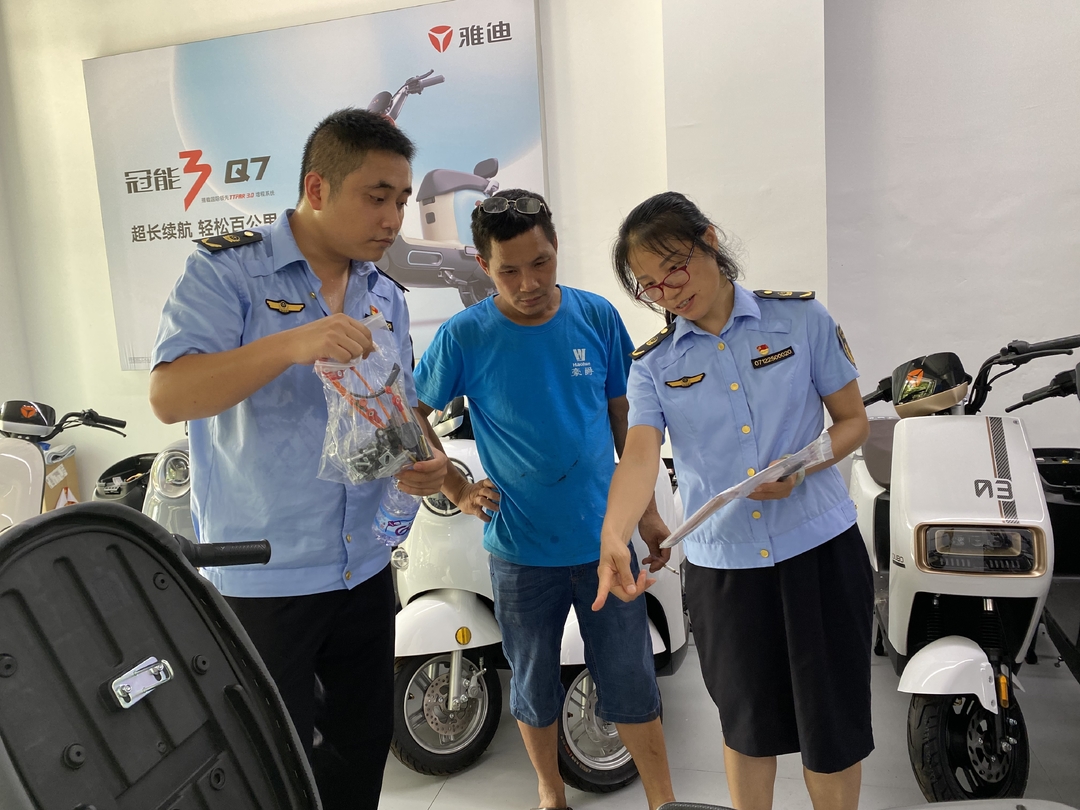 中方县市场监管局开展交通问题顽瘴痼疾专项整治行动