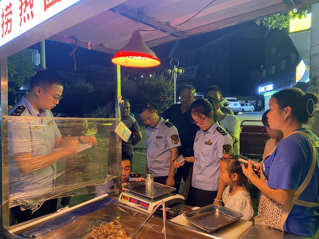 中方县市场监管局：杜绝“缺斤少两”让群众“称”心如意！