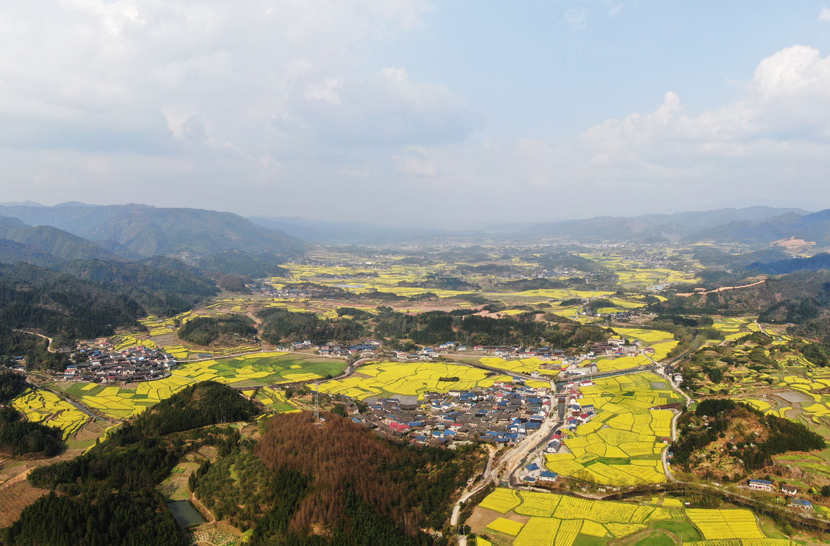 中方黄溪：党建引领古村旅游焕发新活力