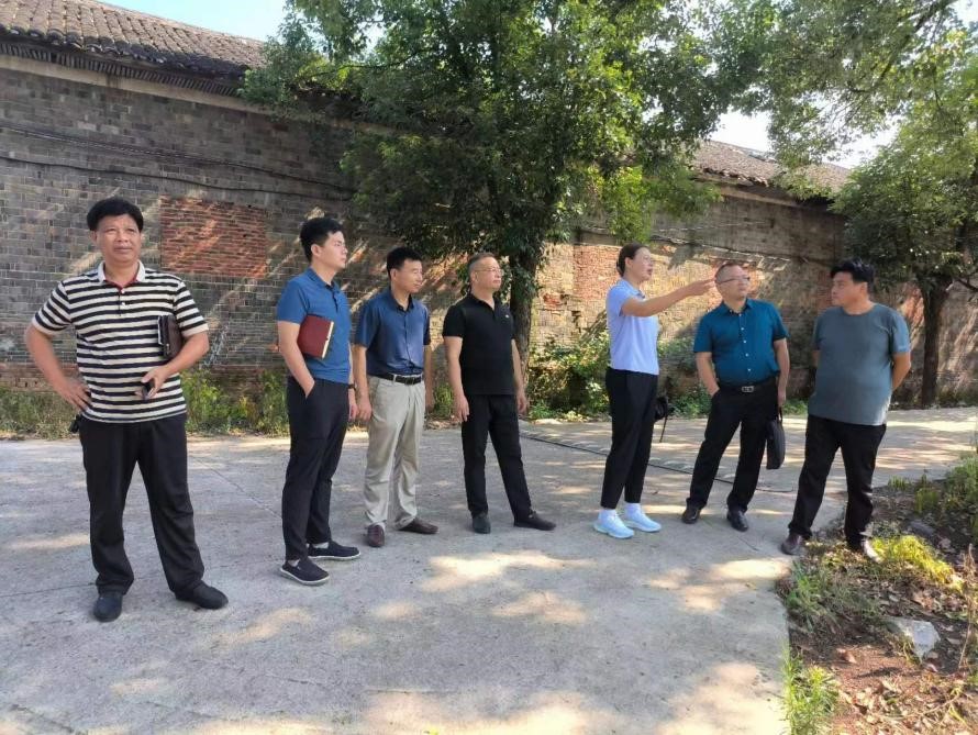 省资源调查所到中方县调研土地及房屋资产等工作