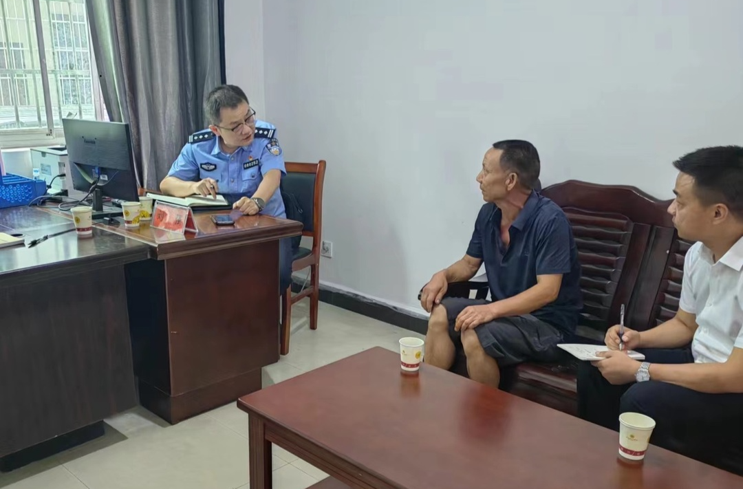 中方县领导到铁坡镇开展下访接访工作 为群众解难题办实事