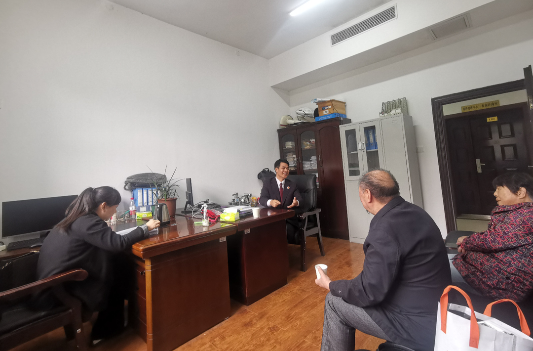 中方县检察院开展涉企信访宣传活动 助力营造法治化营商环境