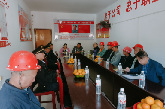 中方县交通运输综合行政执法大队开展送法进企业活动