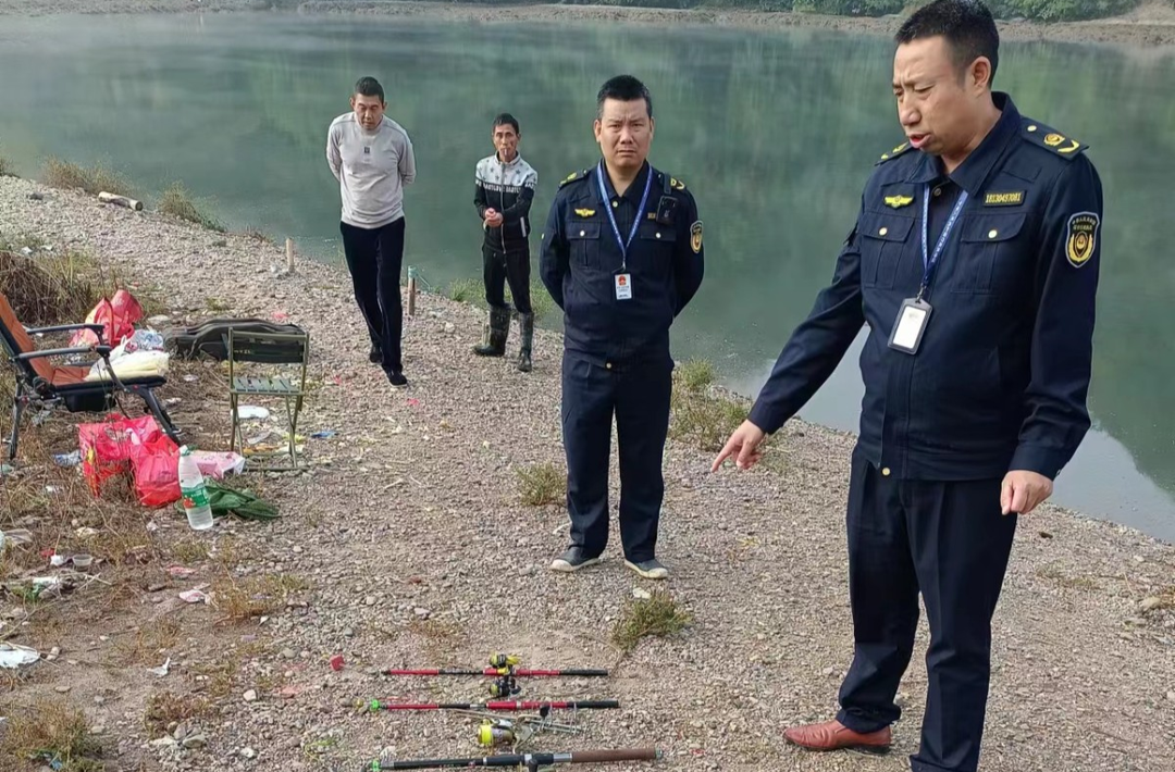 中方县中方镇：开展整治违规垂钓专项行动