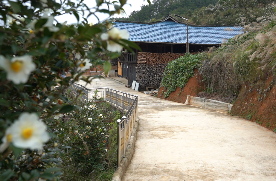 中方县新路河镇里垄村：抓实“硬”措施 绘就和美乡村新画卷