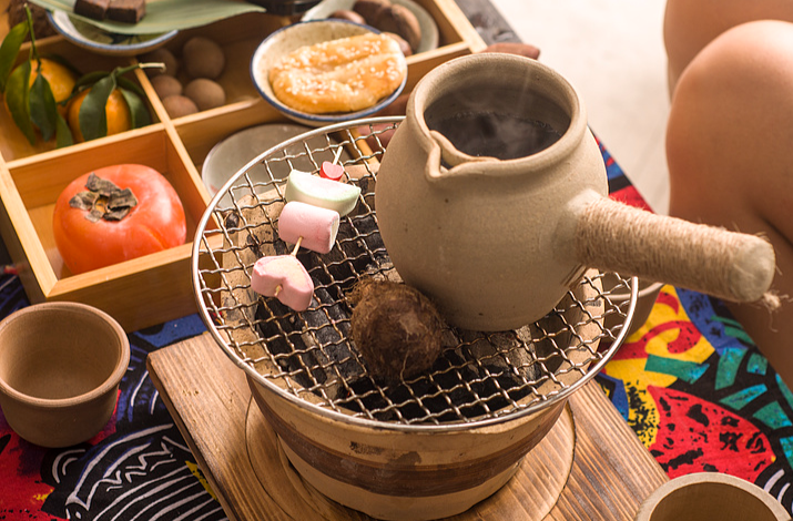 冬日“围炉煮茶”场景温馨，但要警惕这个安全隐患→