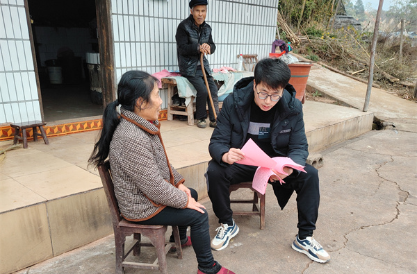 中方县桐木镇：持续开展“敲门行动”助力优化营商环境