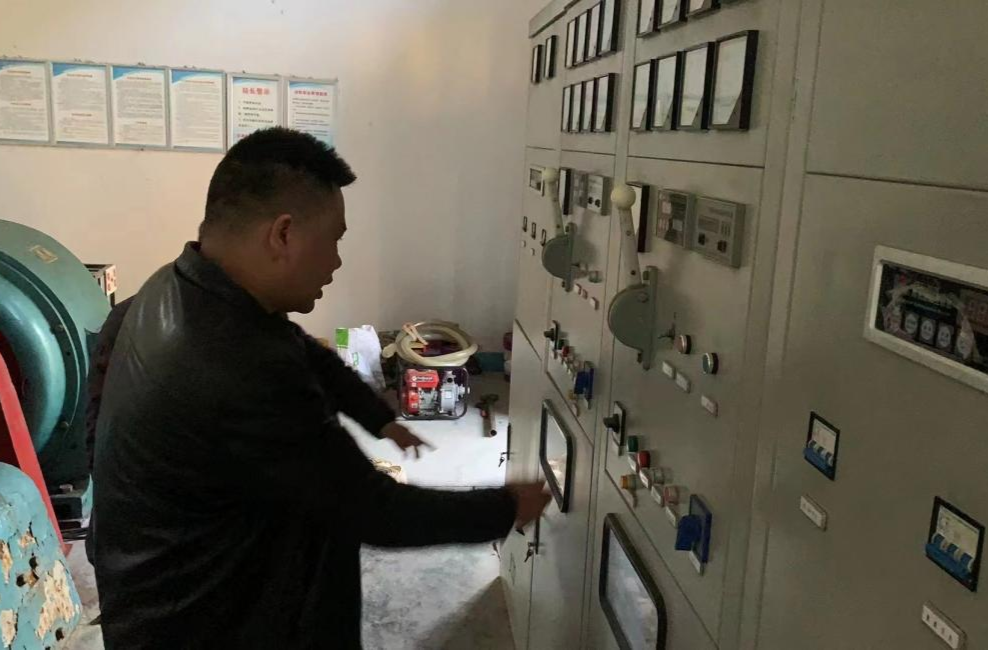 中方县蒿吉坪瑶族乡：优化营商环境，开展安全隐患排查行动