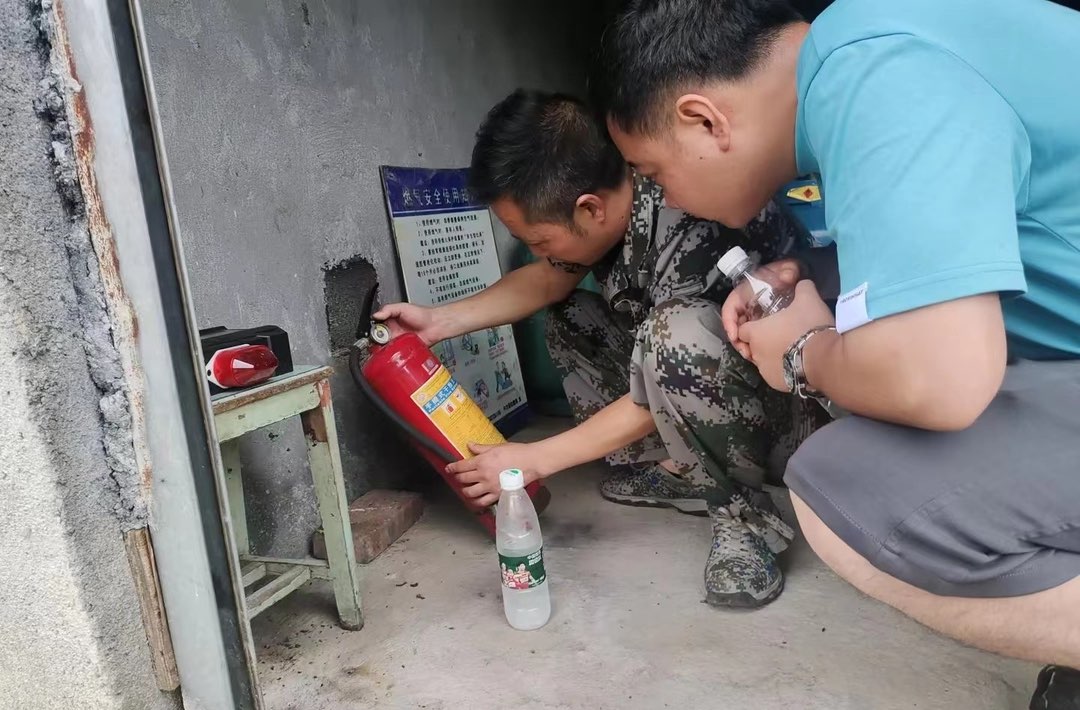 中方县新路河镇：开展安全生产大排查，助力营商环境更优化