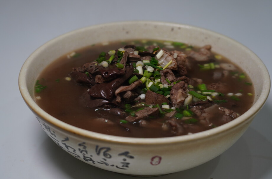 喜讯！中方“铜湾袍汤”、“花桥豆腐”入选“怀味十大名菜”