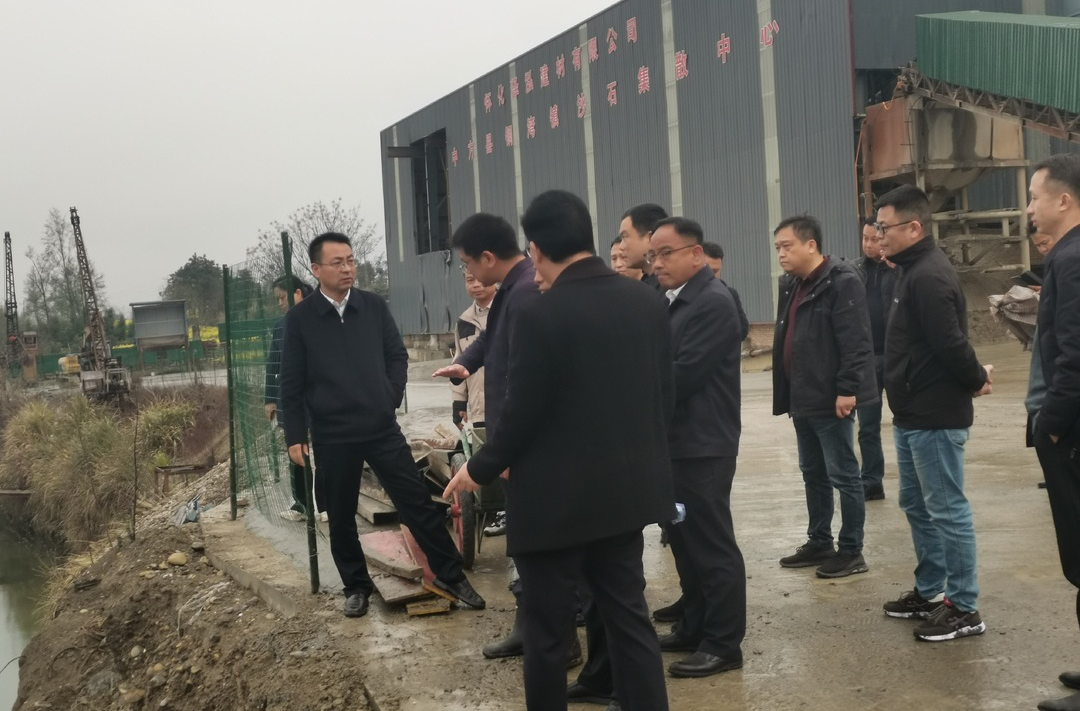 张家铣胡杰深入调研督导突出环境问题整改工作