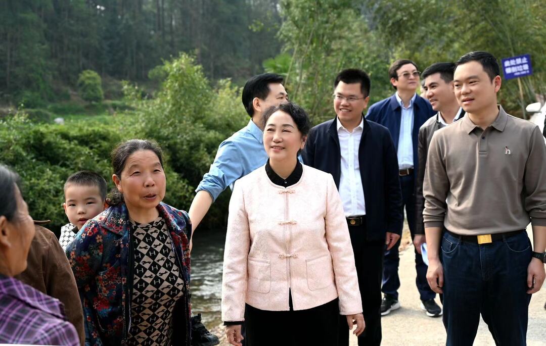 坚持问题导向 促进及时整改 省第五生态环境保护督察组在中方督导