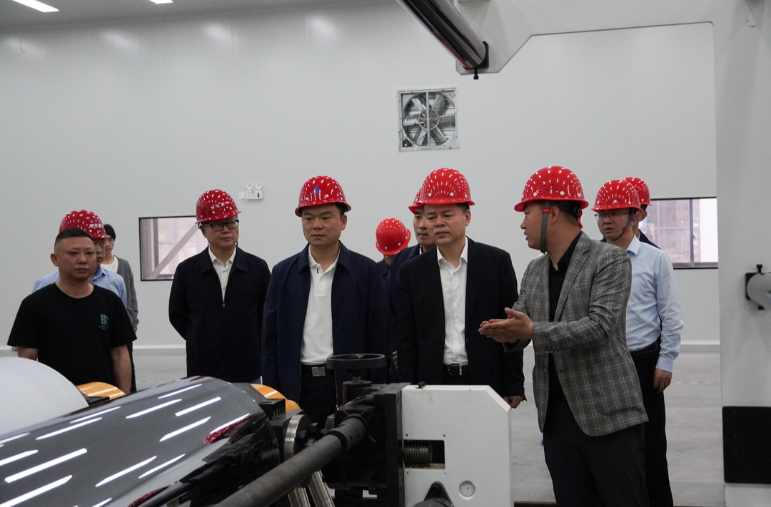 尹培国到中方调研新能源及其装备产业链重点企业