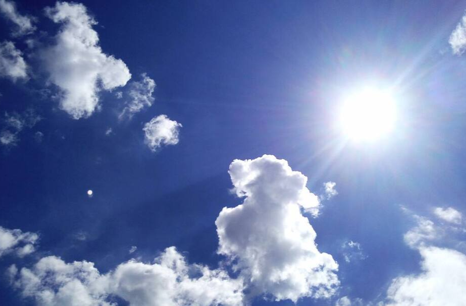华北多地将迎今年来首个高温天气 西南地区局地有暴雨