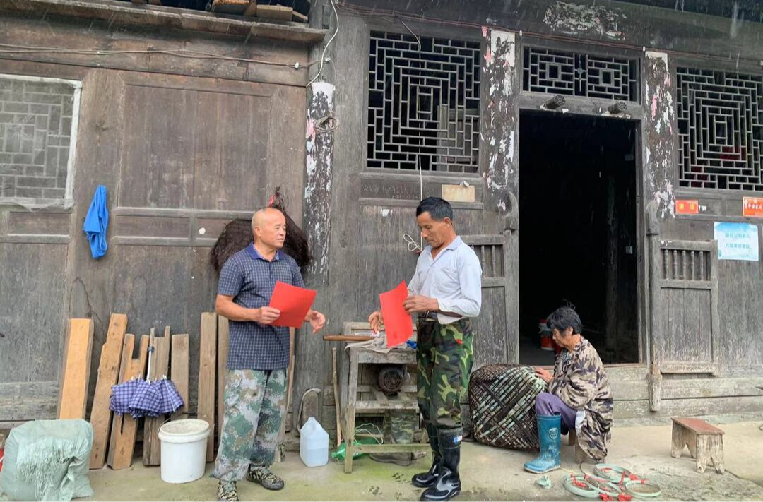 中方县蒿吉坪瑶族乡：开展防汛安全宣传行动 确保群众生命财产安全