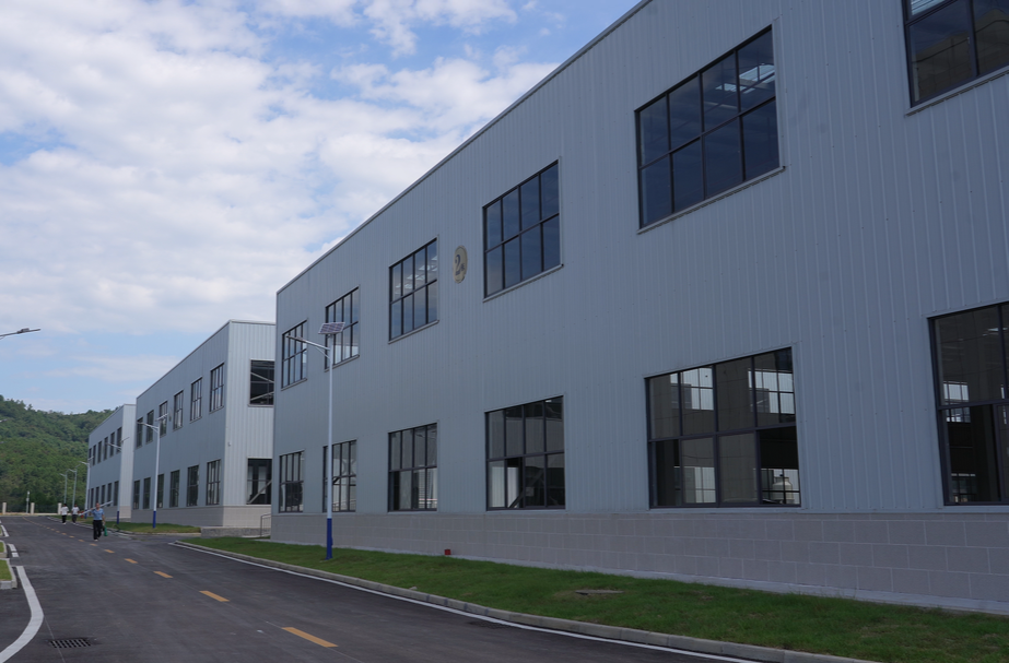 重点项目建设巡礼|向“新”而行——戴卡新能源汽车储能电芯材料生产线项目加足马力忙生产