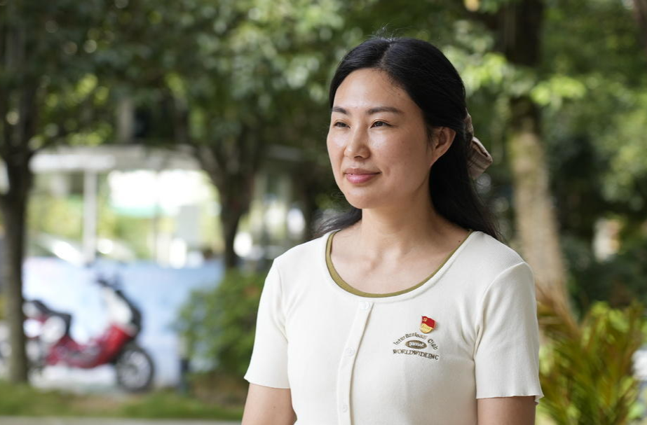 视频｜中方县干群热议党的二十届三中全会公报：中方县民政局党组书记 、局长  曹曼宁