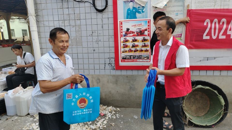 把防火宣传融入特色活动中！中方县袁家镇开展森林防灭火宣传月主题活动