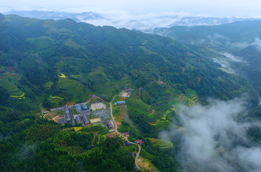 光影中方|中方县蒿吉坪瑶族乡举办第一届盘王节