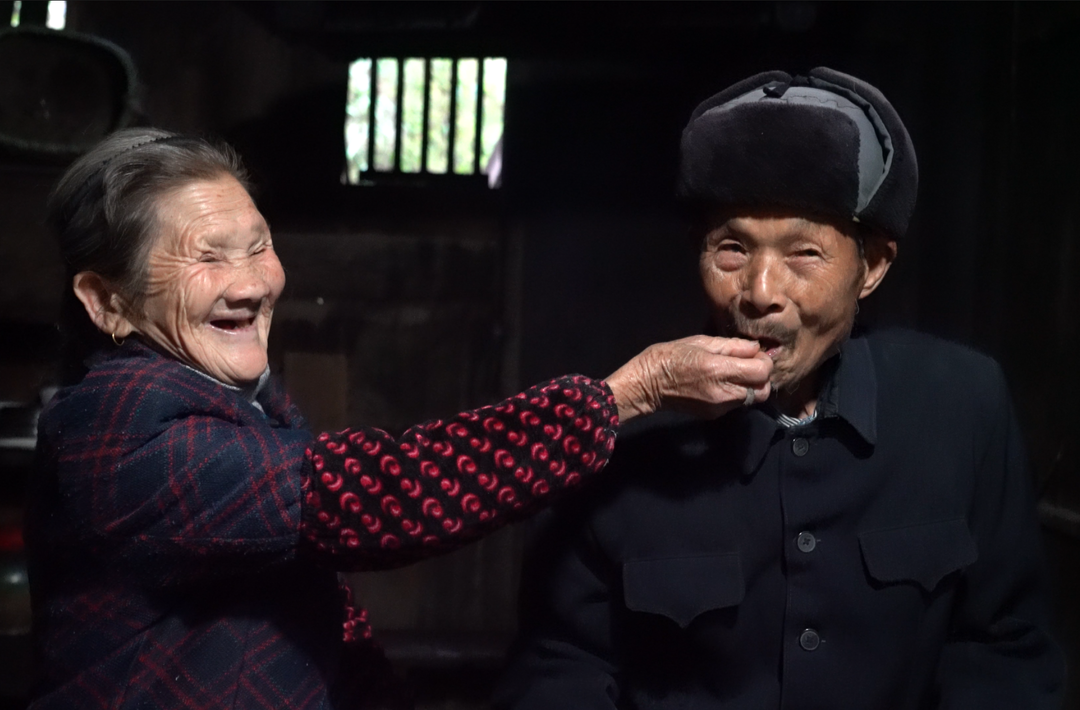 视频|百岁老人杨国栋：党的好政策让我颐养天年