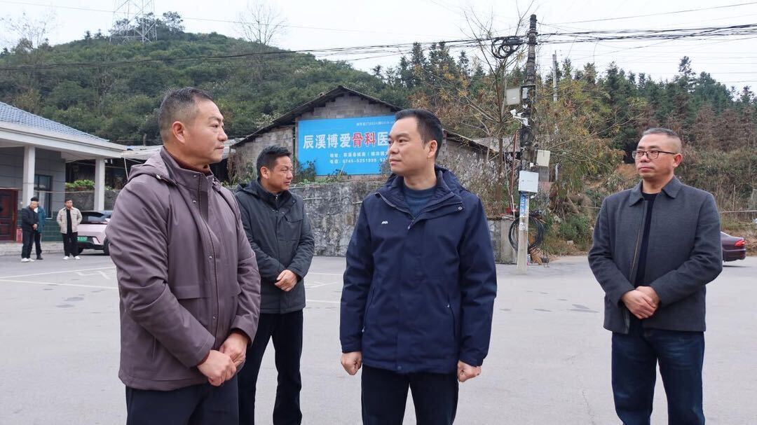 胡杰在花桥镇、新建镇督导检查巩固拓展脱贫攻坚成果同乡村振兴有效衔接、安全生产、森林防火等工作