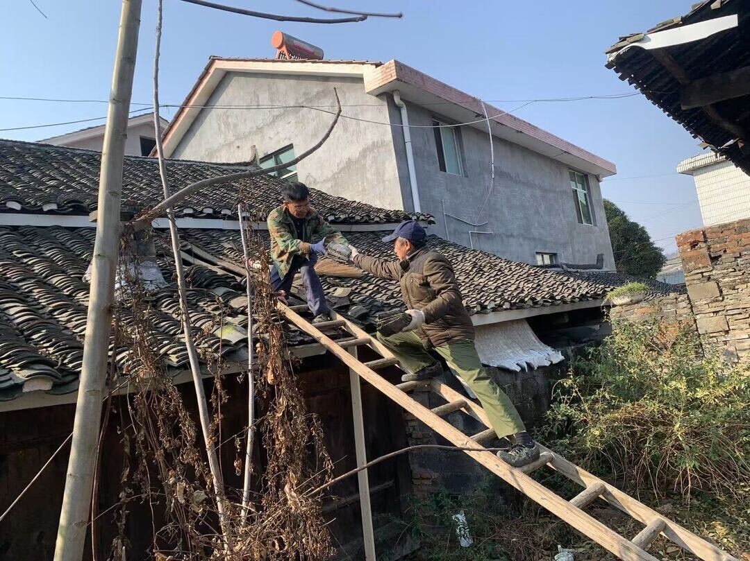 中方县新建镇新建村：后盾单位暖心行动 守护困难群众温暖过冬