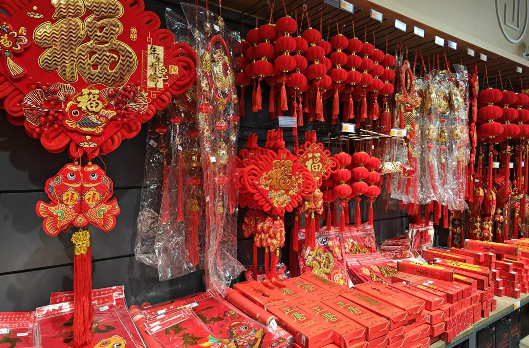 新春走基层|年味渐浓  中方县超市年货销售忙