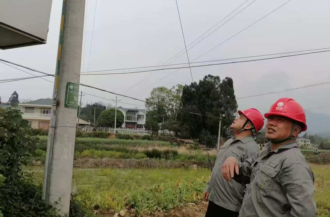 国网中方县供电公司：暴雨后特巡保供电 守护万家灯火明